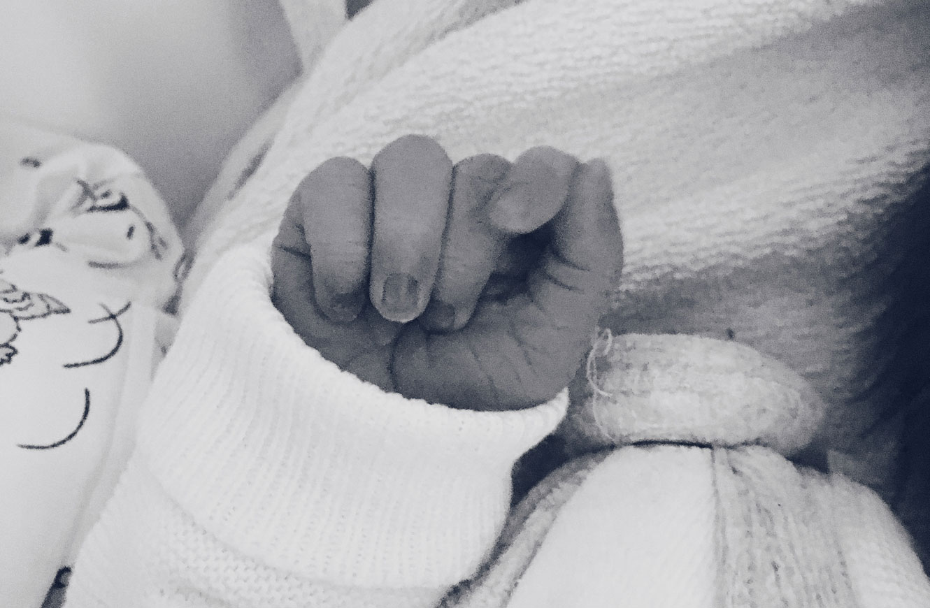 Februarbaby - Babyhand - Geburt